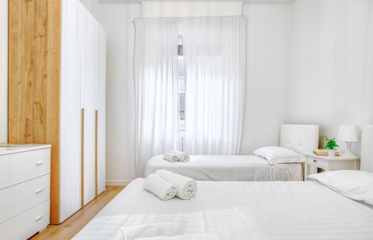 Appartamento Joivy Warm And Inviting Flat With Balcony Milano Esterno foto